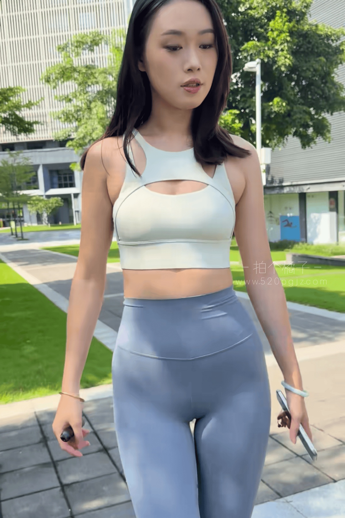 F79BB66BB3E4EDF7125B273CE45002F4.jpg