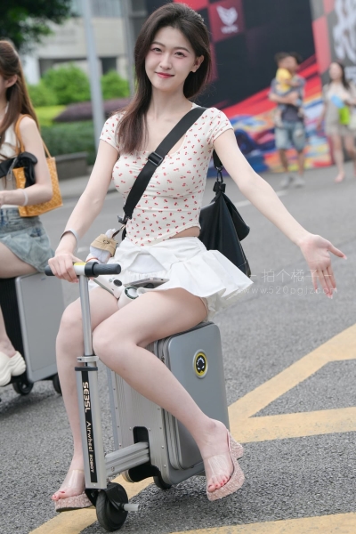J889 怦然心动的少女心-任绵绵