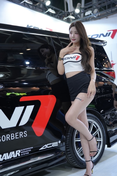 J921 热裤长腿车模