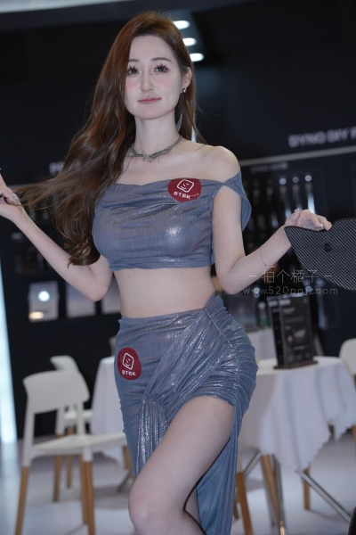 J914 镜头捕捉每一刻自信-允晴olivia