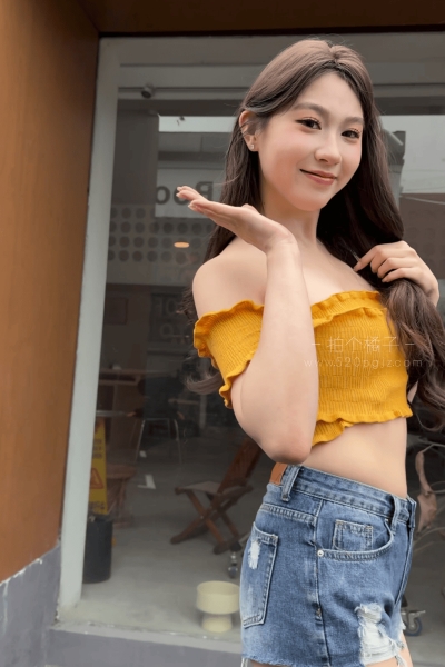 C063 眉眼生花